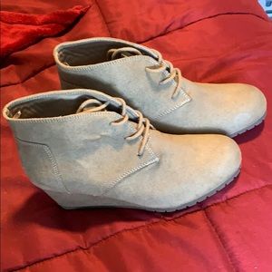 Cute faded glory wedges!